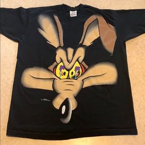 Vintage Wile E Coyote & Roadrunner Looney Tunes T